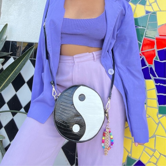 Betsey Johnson purse - Picture 4 of 4